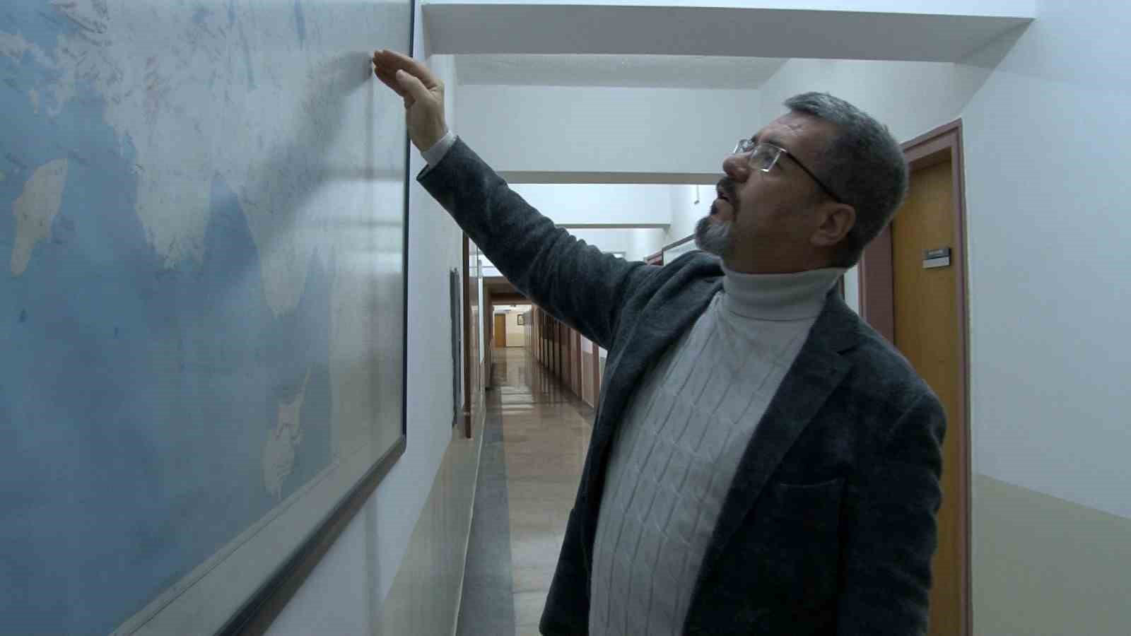 Deprem uzmanı Prof. Dr. Arslan: “İnşallah Japonya gibi hem afete bilinçli toplum haline geliriz hem de afete dirençli kentler oluşturmaya başlarız”

