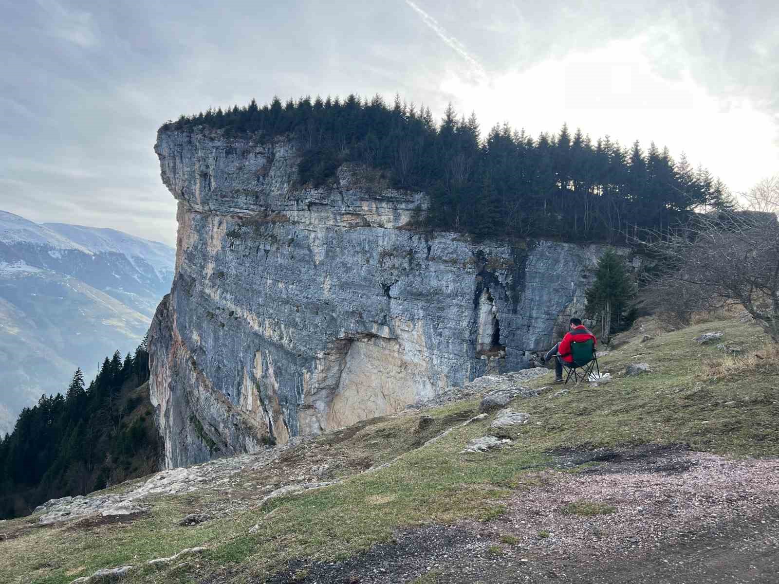 Eşsiz manzarasıyla Şahinkaya bölgenin yeni turizm merkezi olmaya aday gösteriliyor
