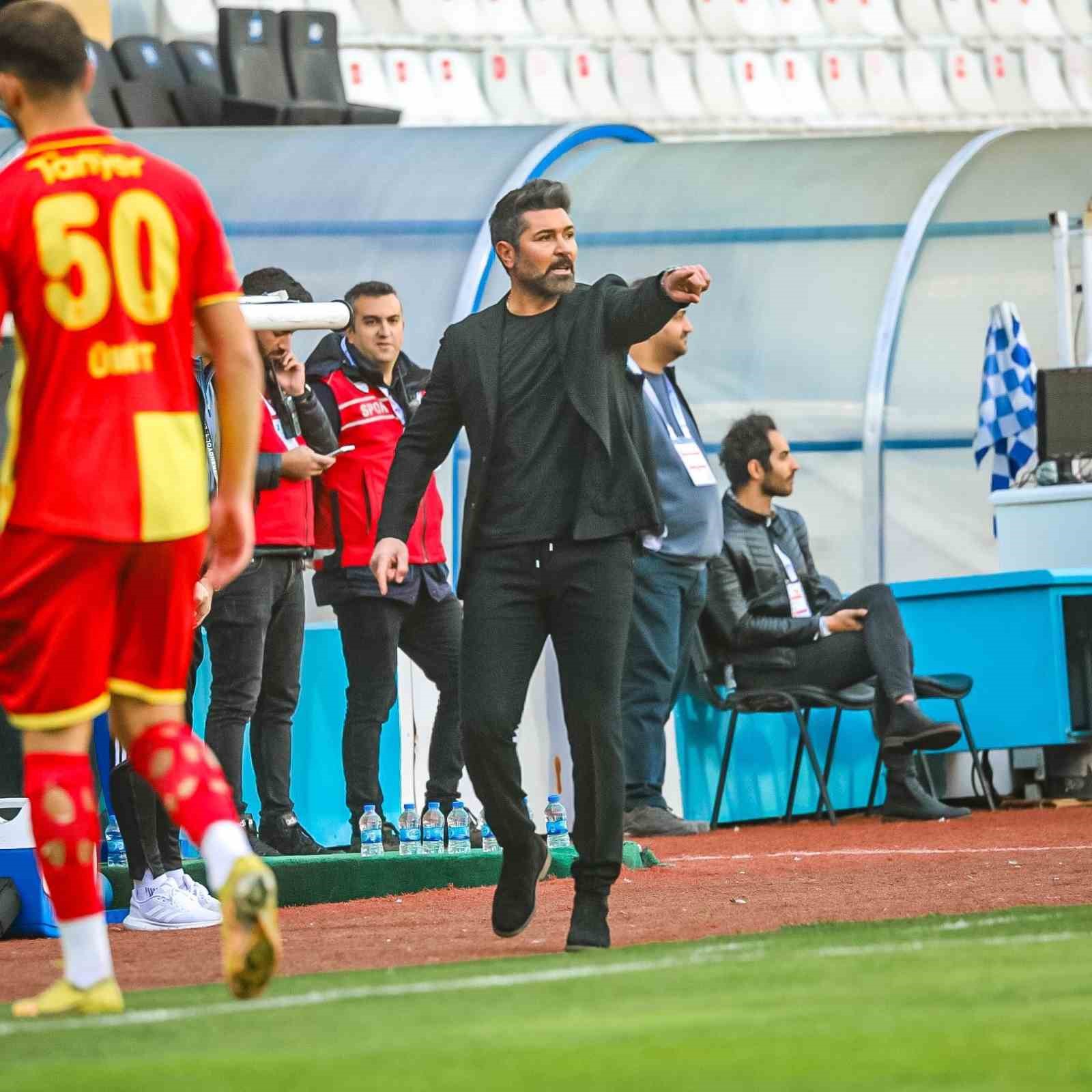 Erzurumspor Teknik Direktörü Hakan Kutlu’dan duygu dolu çağrı
