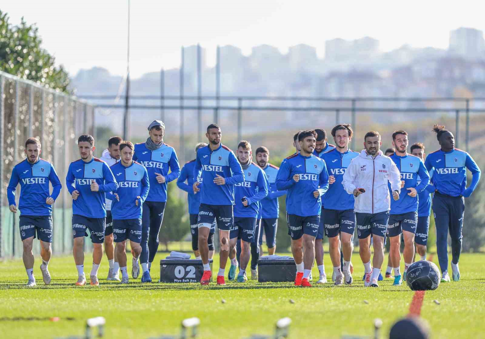 2023’ü kupasız kapatan Trabzonspor 2024 yılına umutla bakıyor