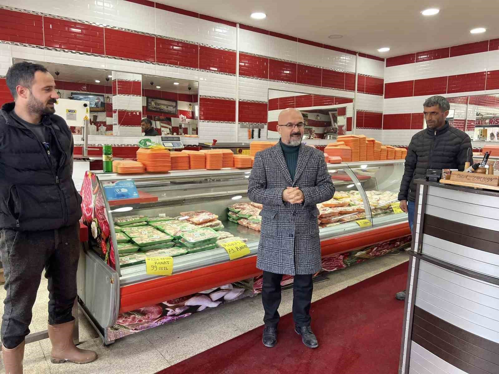 Başkan Altun, esnafla buluştu
