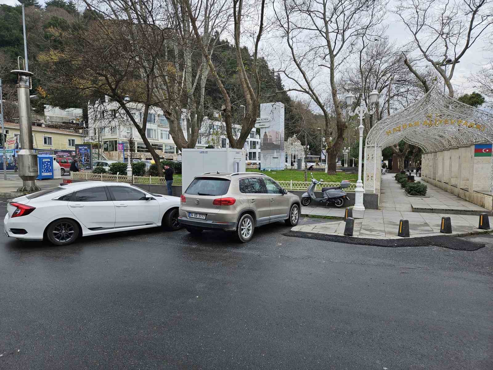 Sarıyer’de kadın sürücüden "otopark ücreti ve vale" tepkisi
