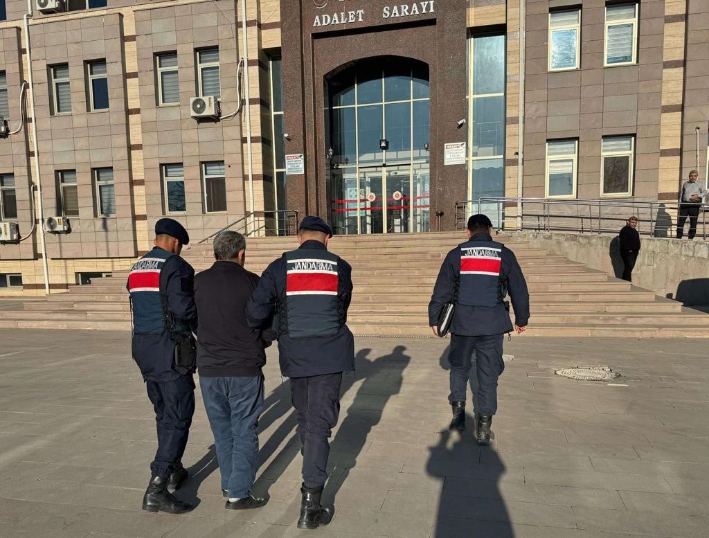 Yozgat’ta 4 firari hükümlü yakalandı