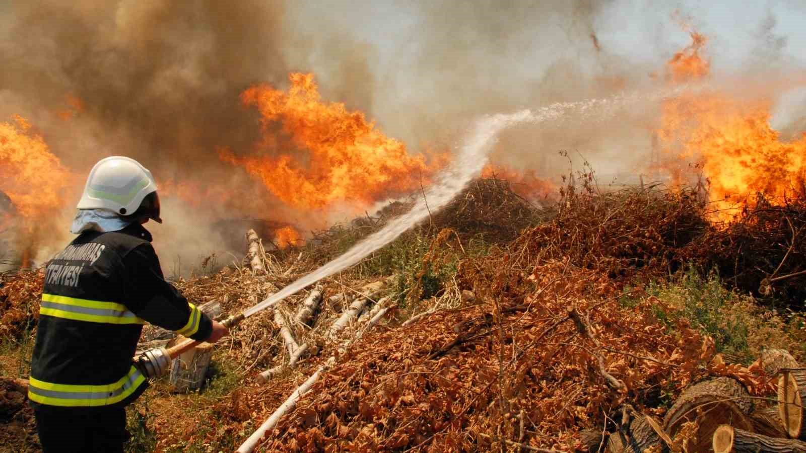 Kahramanmaraş itfaiyesi 12 bin 504 olaya müdahale etti