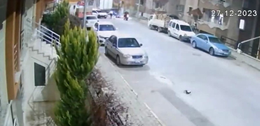 Isparta’da otomobilin çarptığı genç yaşam savaşını kaybetti