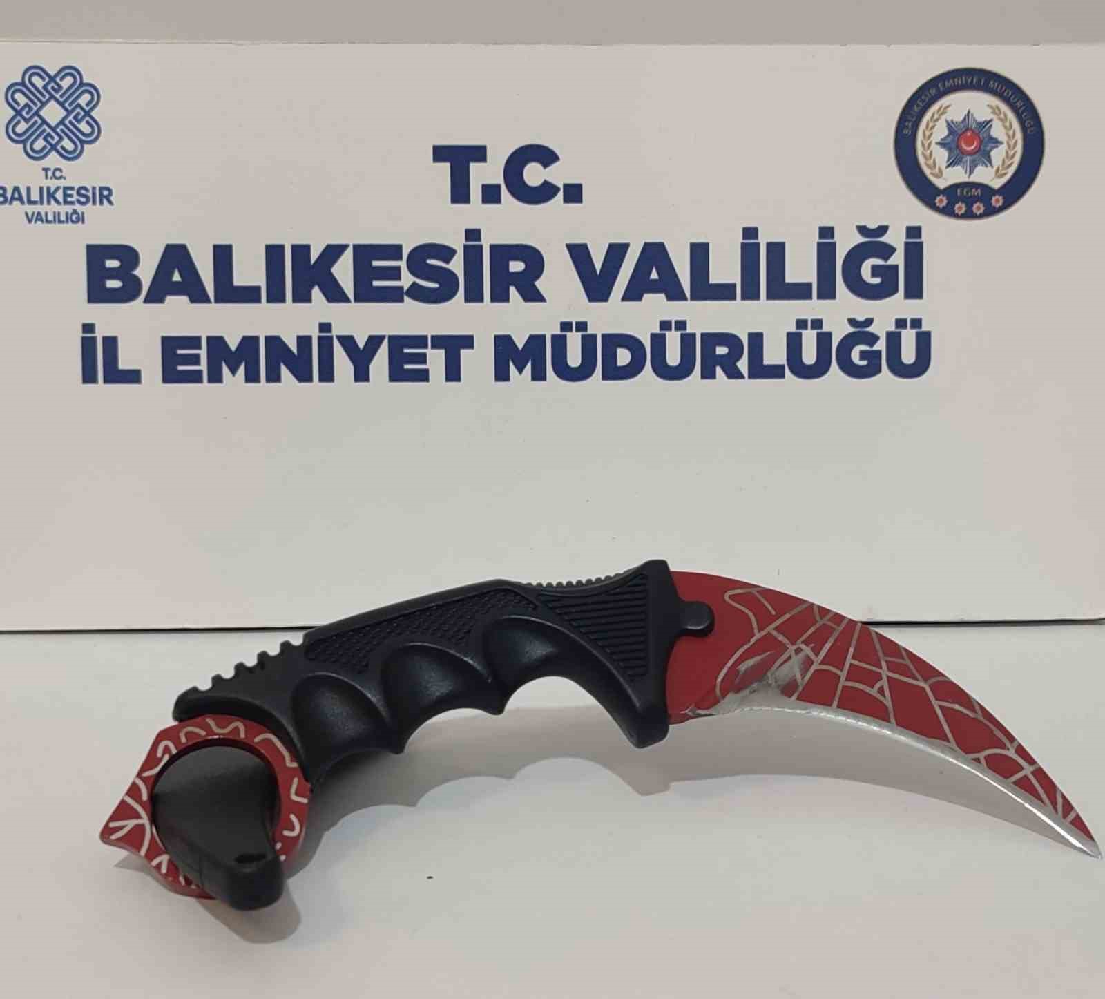 Bandırma Emniyet Müdürlüğü yılbaşında bin 727 şahış denetledi