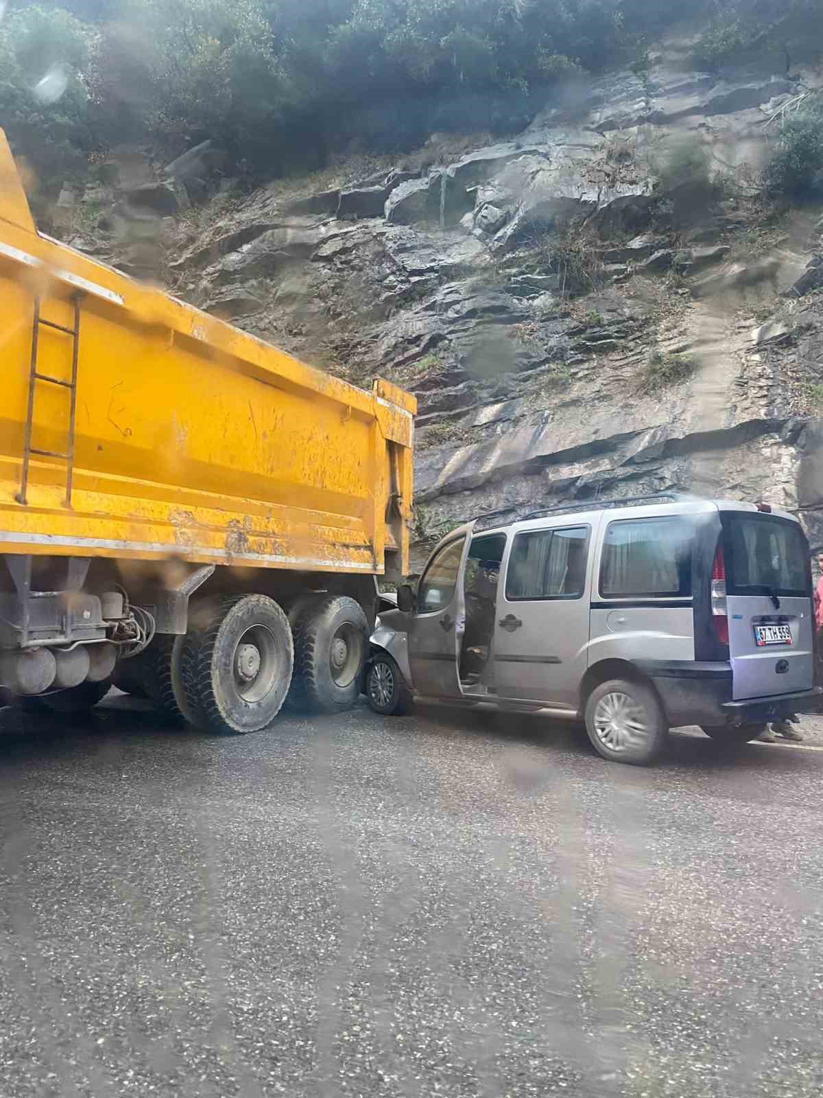 Zonguldak’ta trafik kazası: 1 yaralı