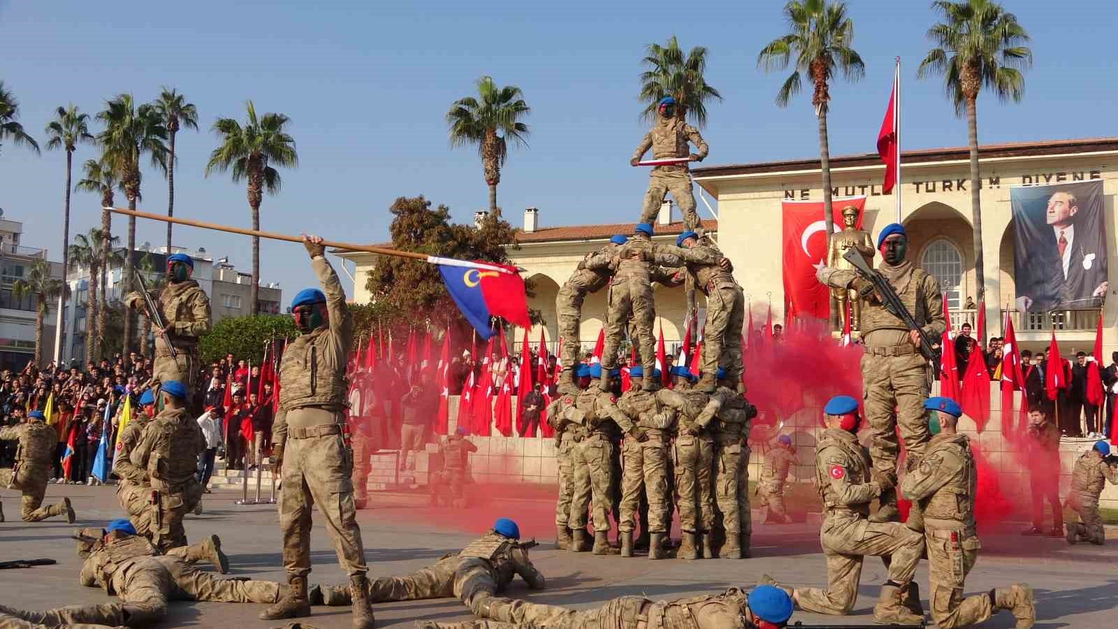 Mersin’de kurtuluş günü coşkusu
