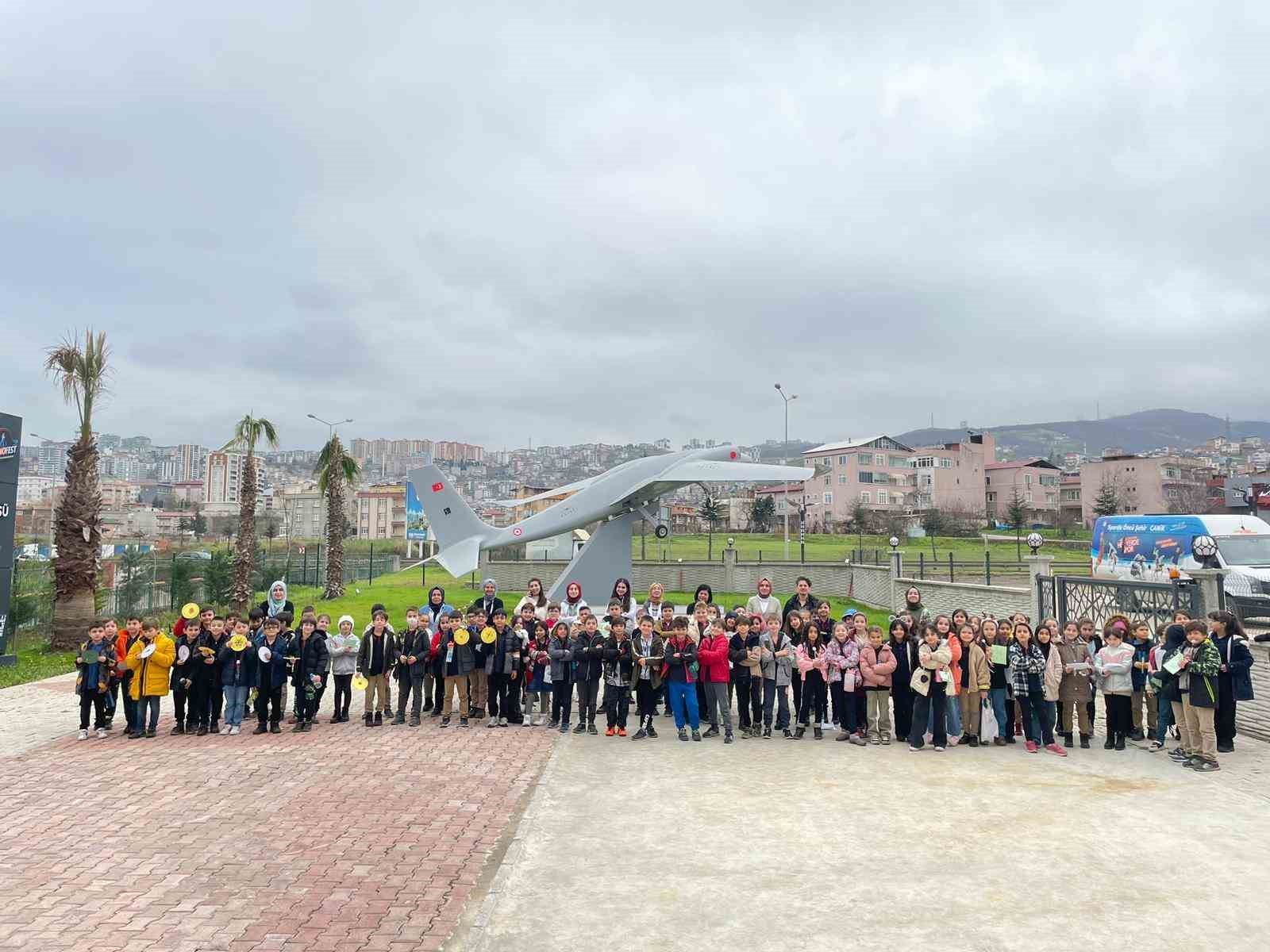 Sandıkçı: "Türkiye Yüzyılı’nda bilim ve teknolojiye yön veren nesiller yetiştiriyoruz”
