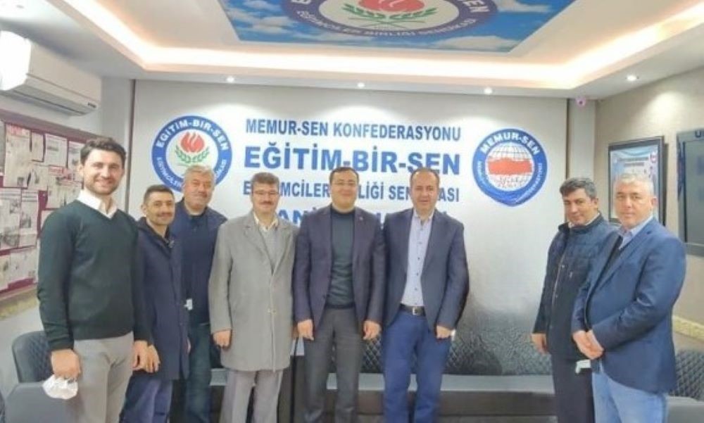 Manisa Eğitim Bir-Sen büyümeye devam ediyor
