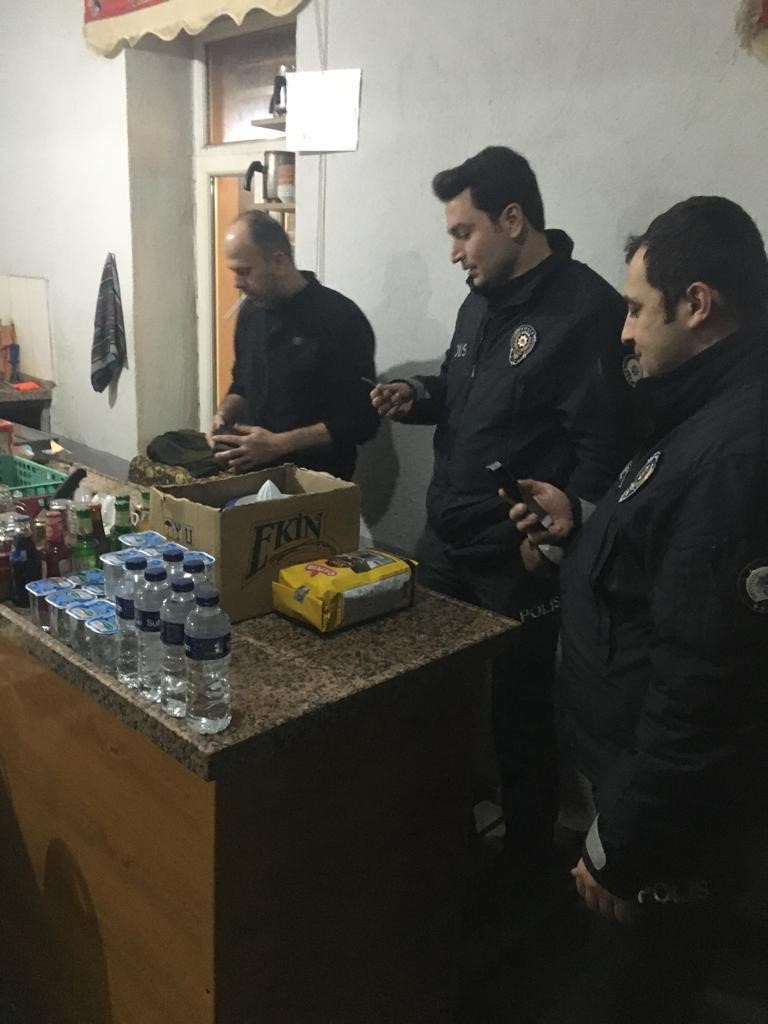 Balıkesir’de aranan 9 şahıs yakalandı 90 sürücüye para cezası!