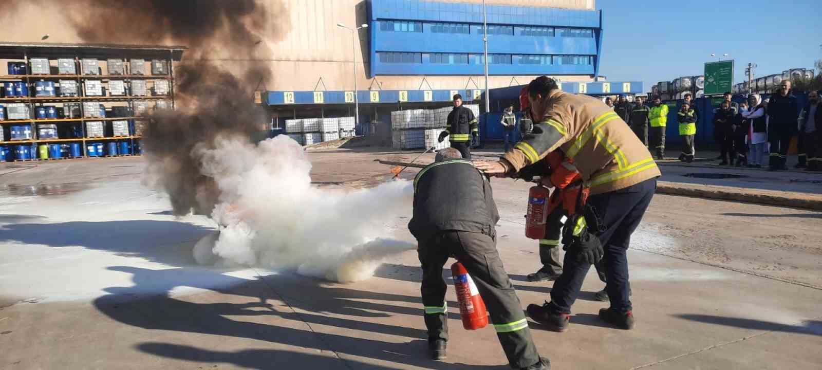 Büyükşehir itfaiyesinden acil durum eğitimi
