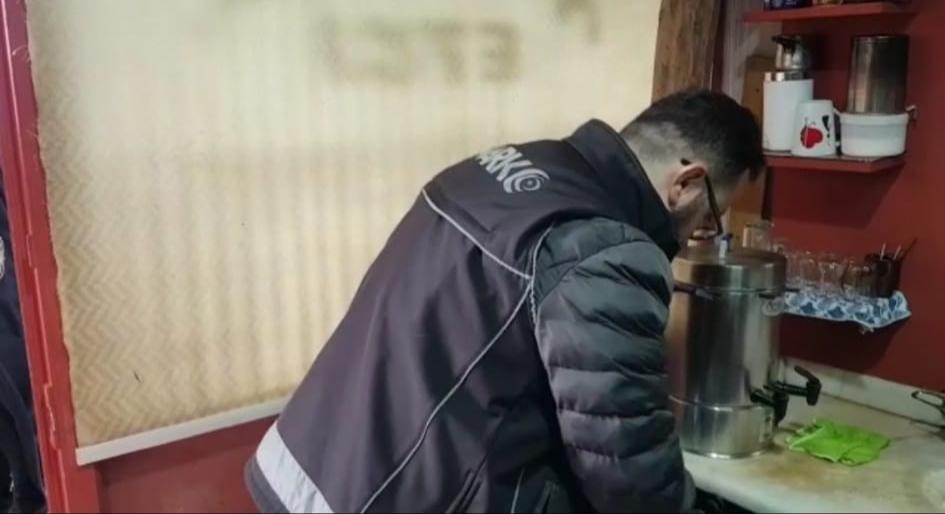 Uyuşturucuyu "Kübra", "Amca" diye şifrelemişler