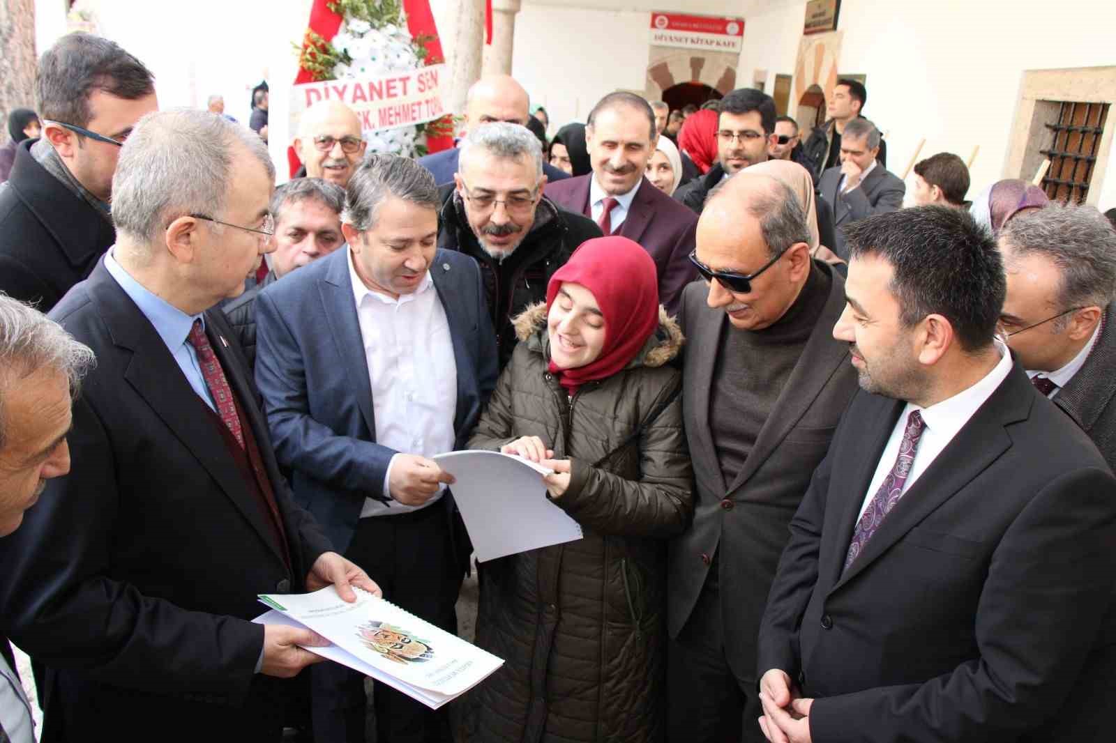 Amasya Müftülüğünden görme engellilere özel 100 çeşit kitap