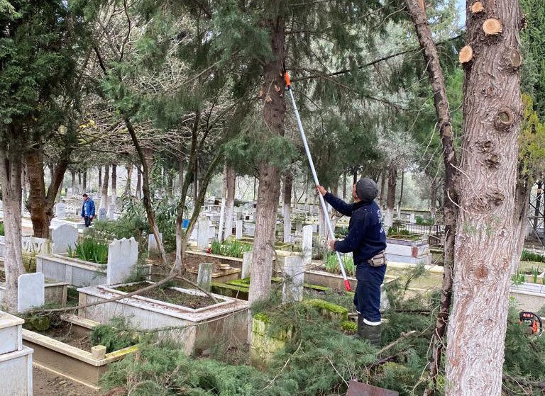 Germencik’te yol yapım çalışmaları sürüyor
