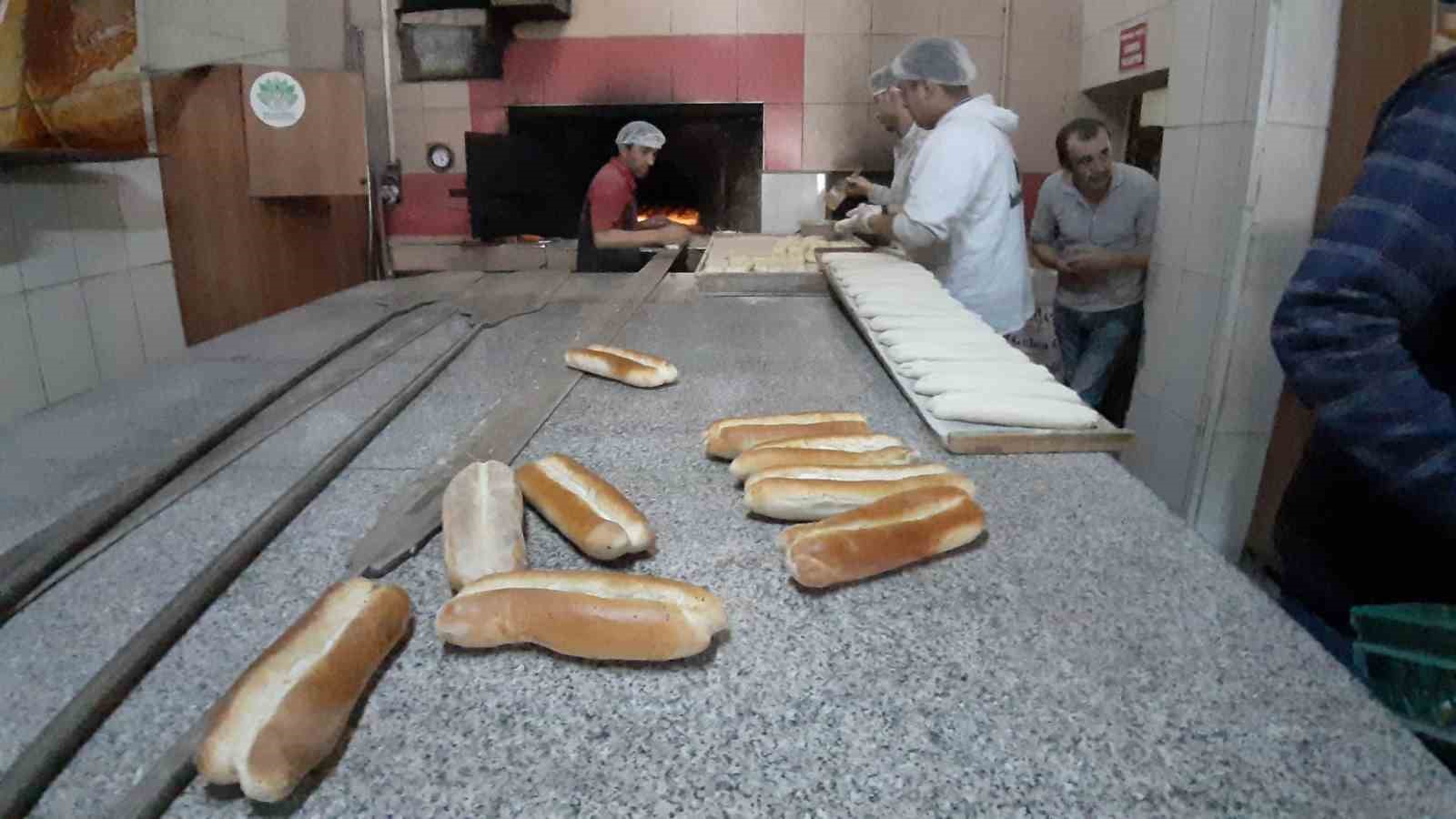 Fırınlarda "asırlık gelenek" yoğunluğu
