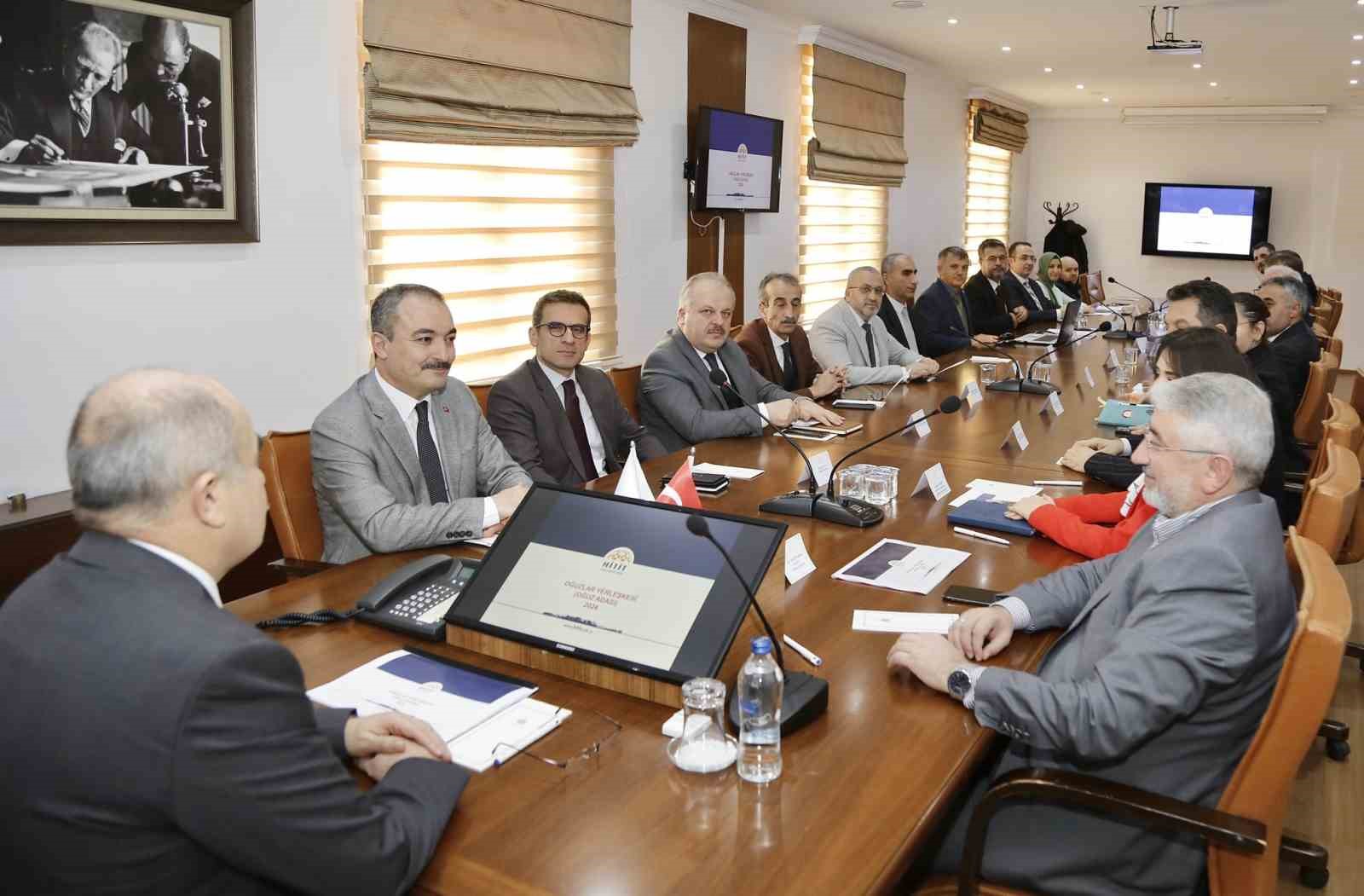 Vali Dağlı: "Oğuz Adası Çorum’un turizmine büyük katkı sağlayacak"
