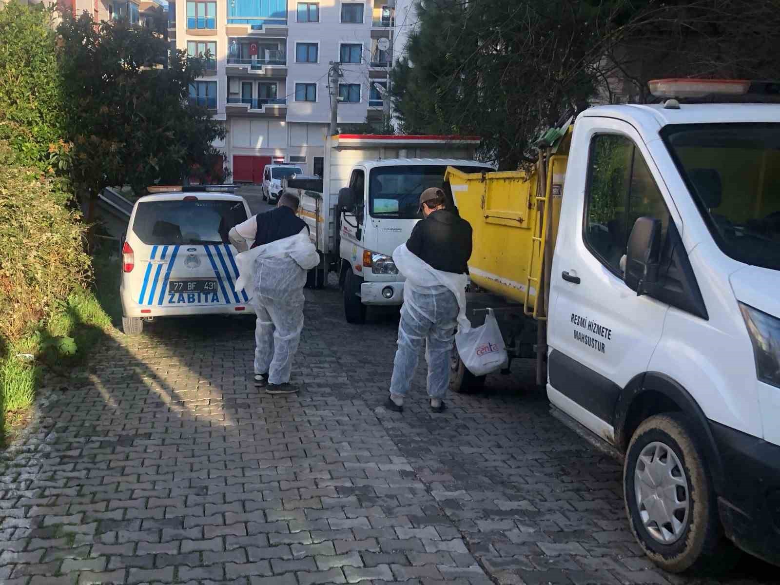 Yalova&rsquo;da &ccedil;&ouml;p evden 2 ton katı atık &ccedil;ıktı
