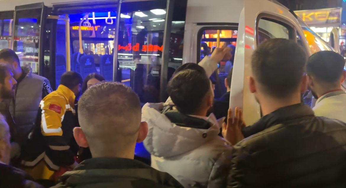 Diyarbakır’da yaya ve özel halk otobüsü şoförü kurşunların hedefi oldu