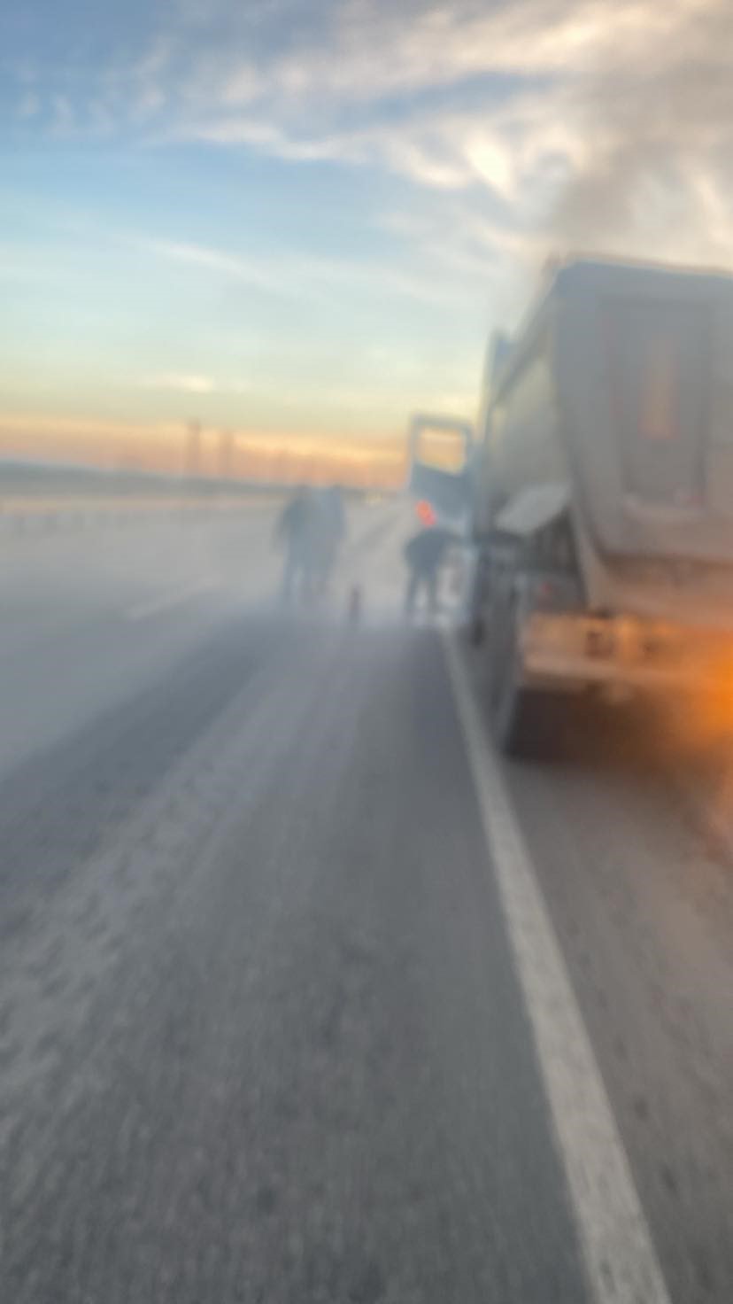 Kırklareli&rsquo;nde seyir halindeki kamyonda yangın
