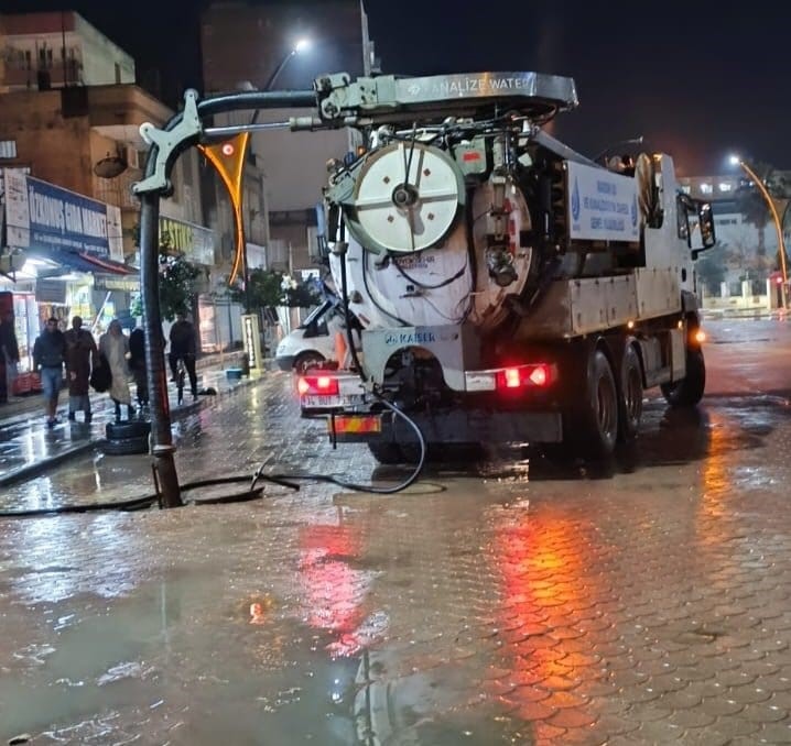 MARSU, gece boyunca &ccedil;alışmalarını s&uuml;rd&uuml;rd&uuml;
