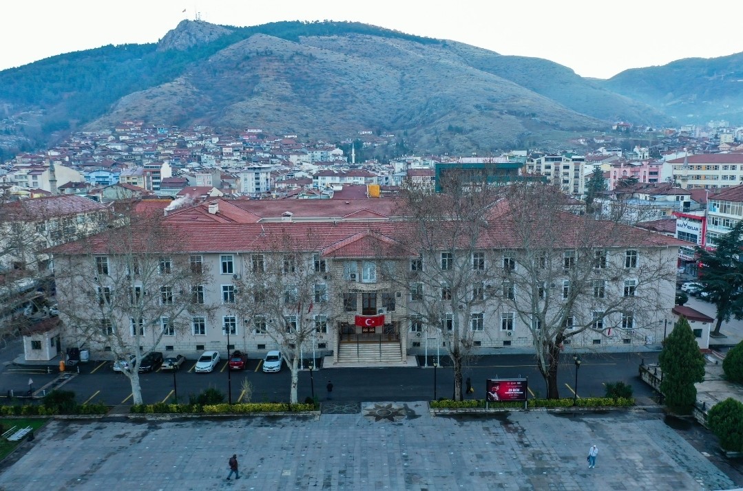Tokat Valisinden Şafak Saydıran Paylaşım
