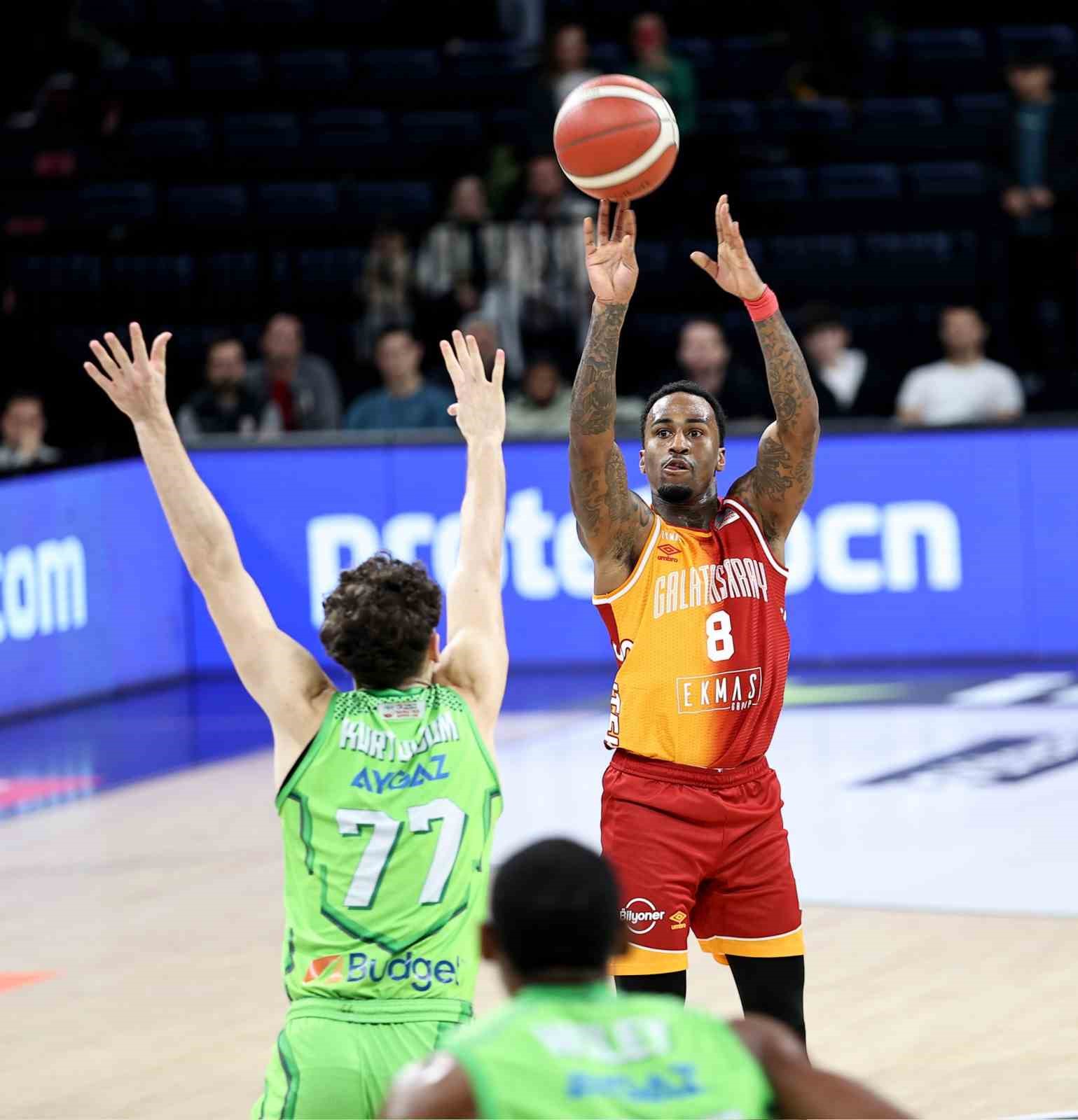 Türkiye Sigorta Basketbol Süper Ligi: Galatasaray: 95 - Tofaş: 76