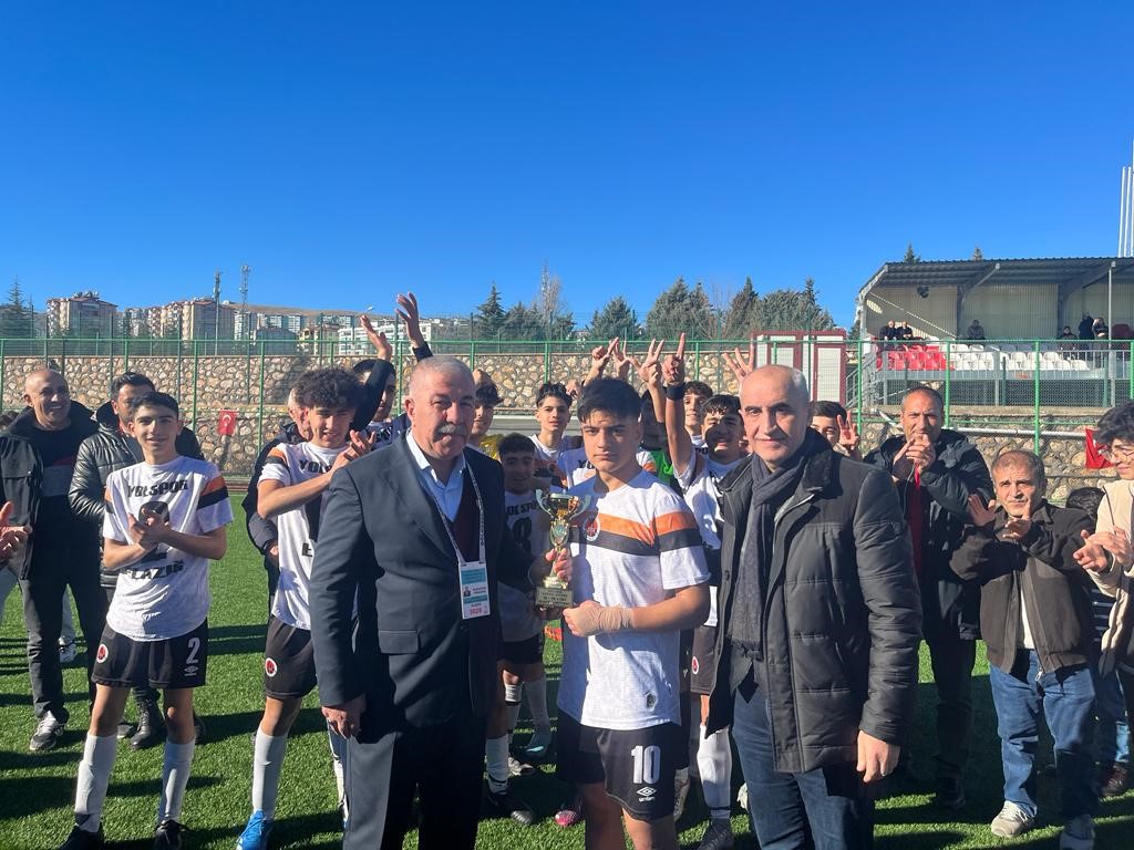 Elazığ U16 Ligi’nde şampiyon Yolspor