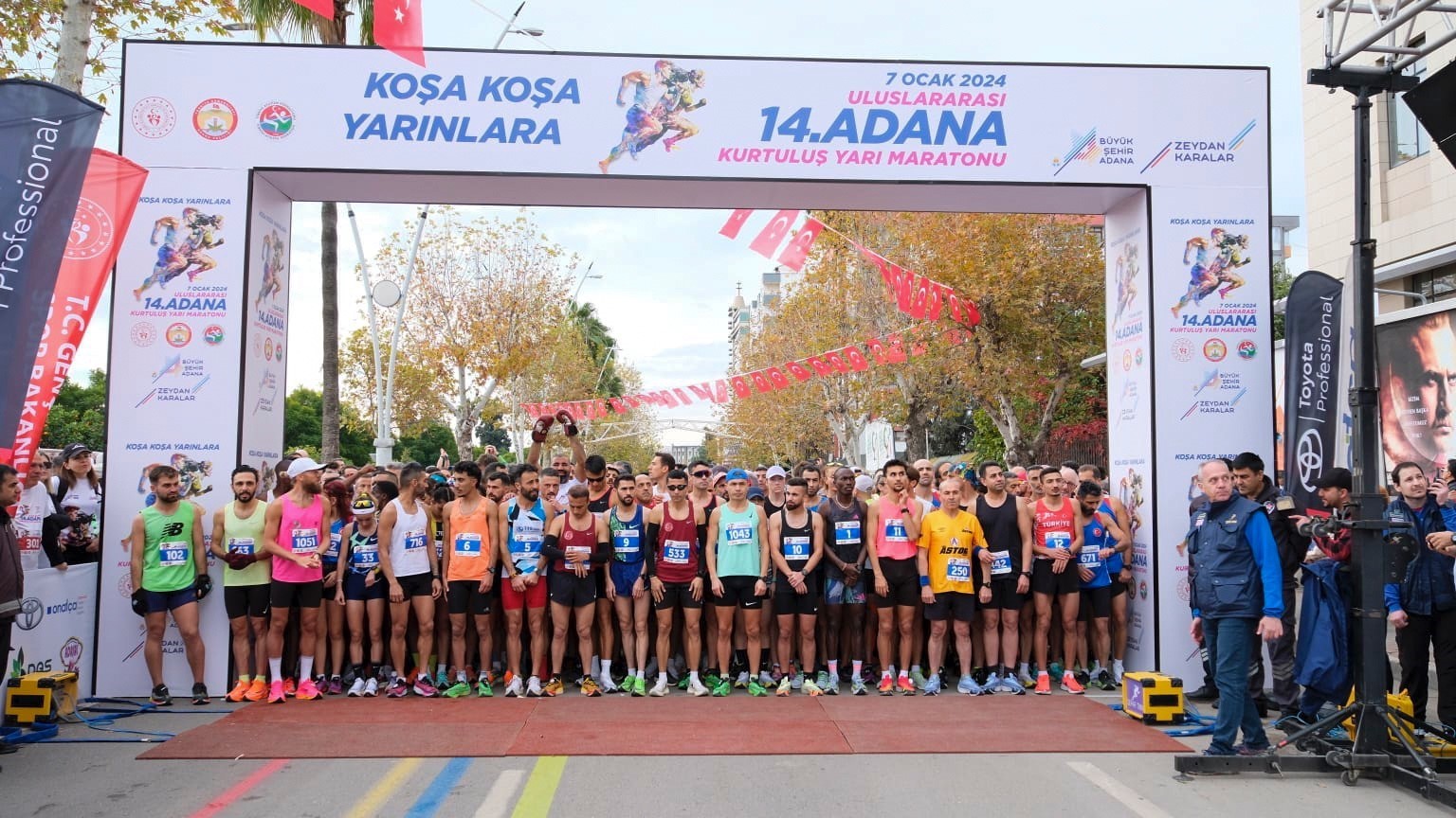 Adana Kurtuluş Yarı Maratonu’nda birinciler Kenya’dan