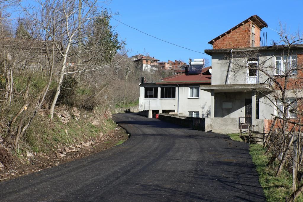 Ordu’da 3 mahalleyi birbirine bağlayan yol asfaltlanıyor
