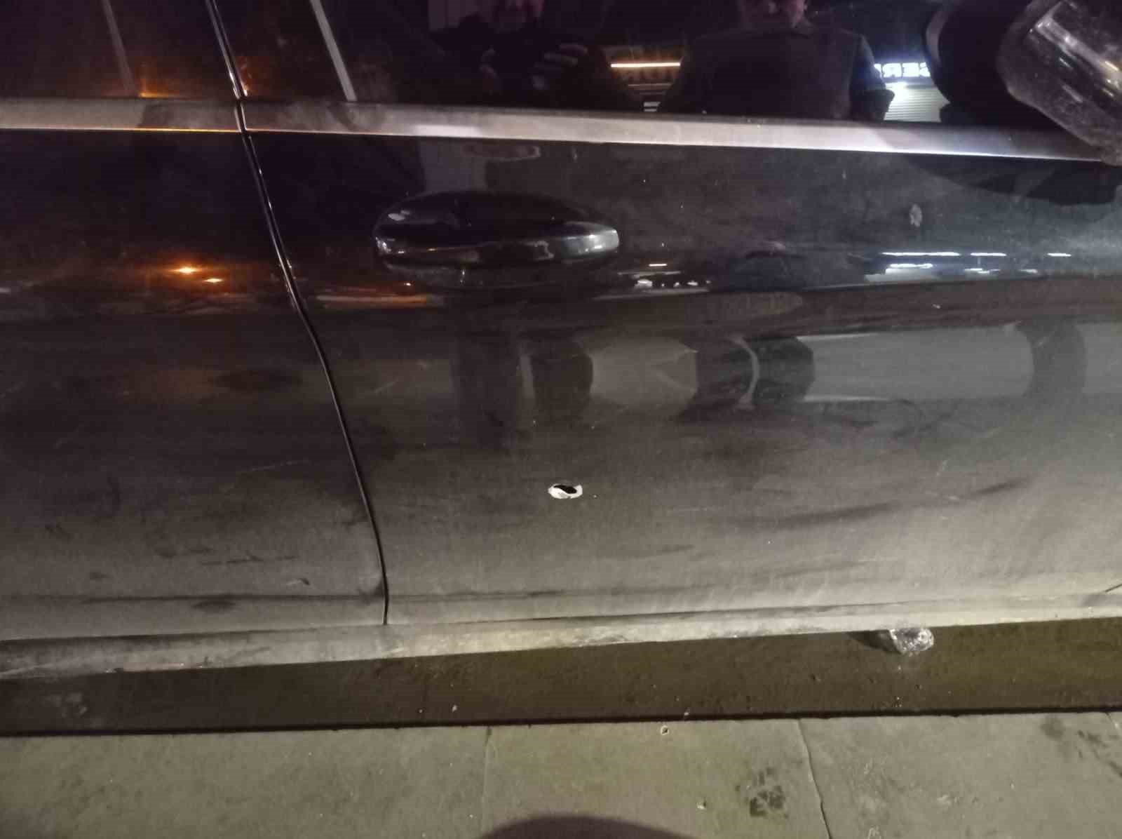 Batman&rsquo;da bı&ccedil;aklı ve silahlı kavga: 3 yaralı
