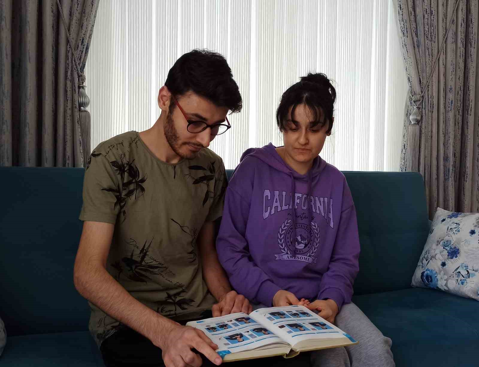 İki engelli &ccedil;ocuğu olan anne, 27 yıldır "anne" kelimesine hasret
