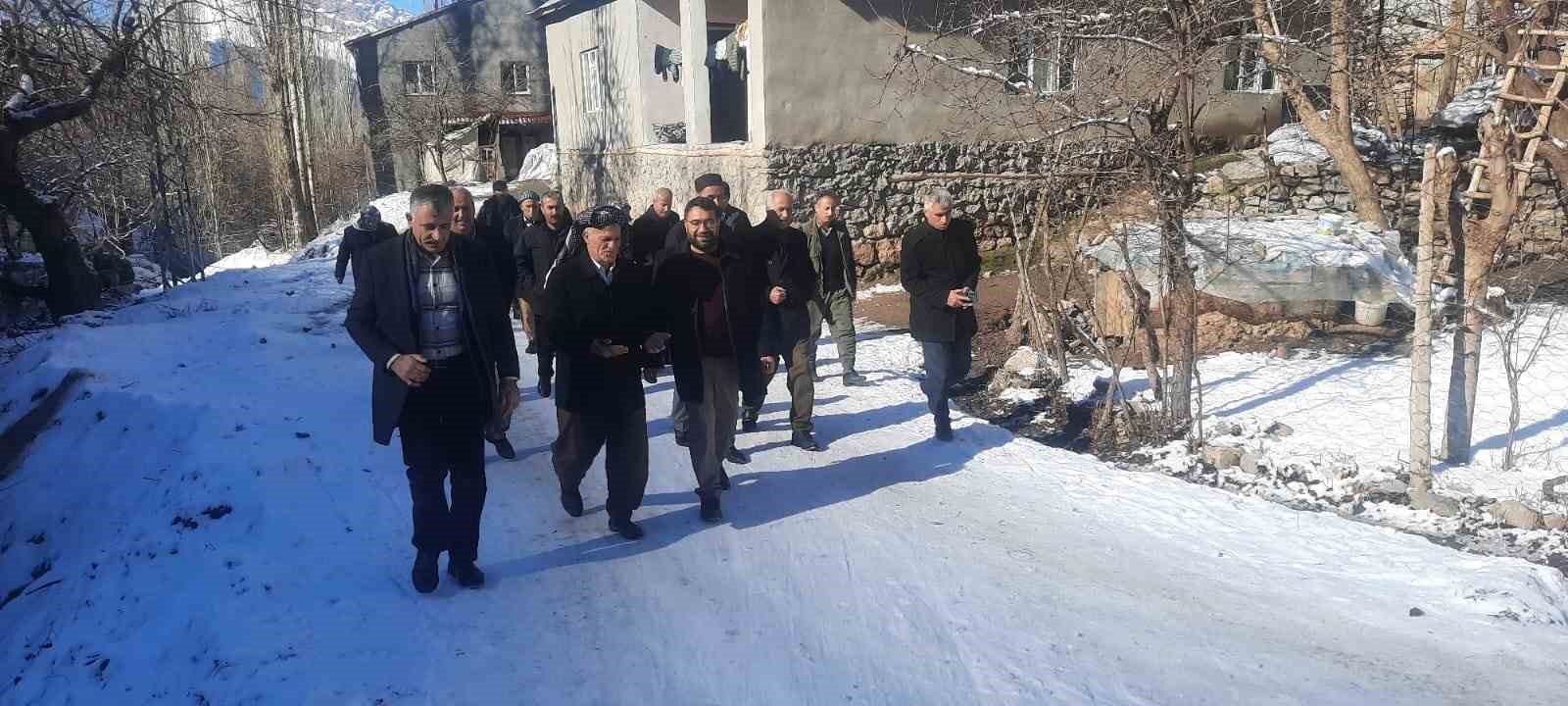 M&uuml;ft&uuml; Fakirullahoğlu: "İsrail mallarını boykot edin"
