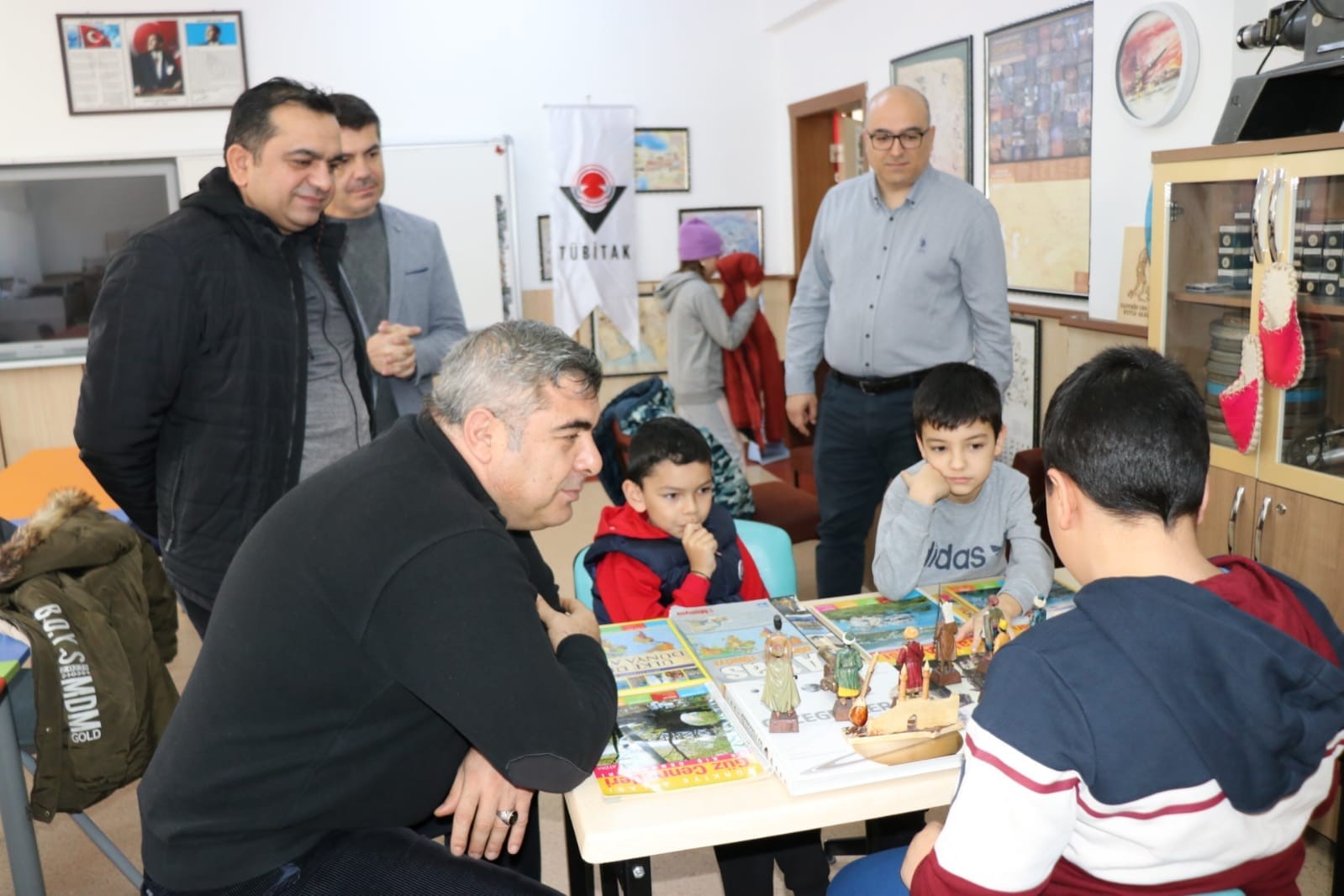 Müdür Sünnetci projeler hakkında bilgi aldı
