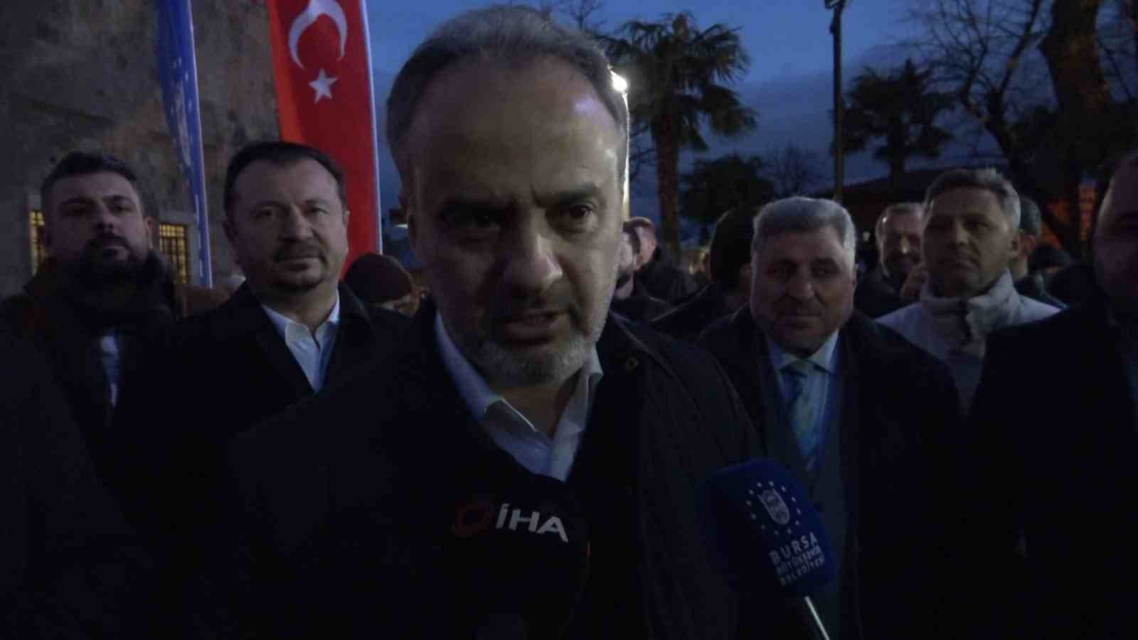 Başkan Aktaş seçim çalışmasına Ulu Cami’de başladı
