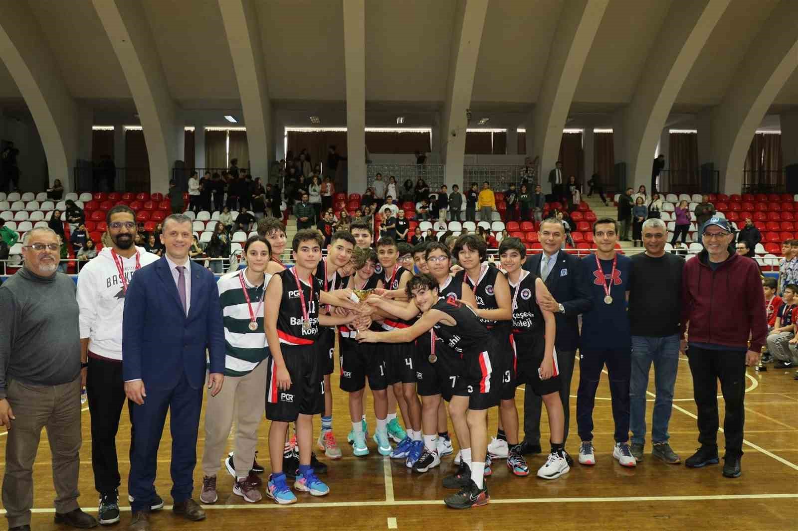 Aydın’da yıldız kızlar ve erkekler müsabakaları tamamlandı
