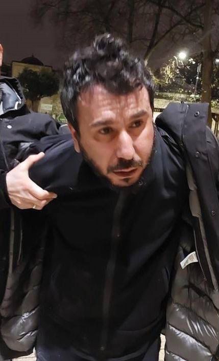 AK Parti S&ouml;zc&uuml;s&uuml; &Ccedil;elik: &ldquo;(Fatih Camii imamına saldırı) Sorumlu kişi yakalanmıştır&rdquo; 