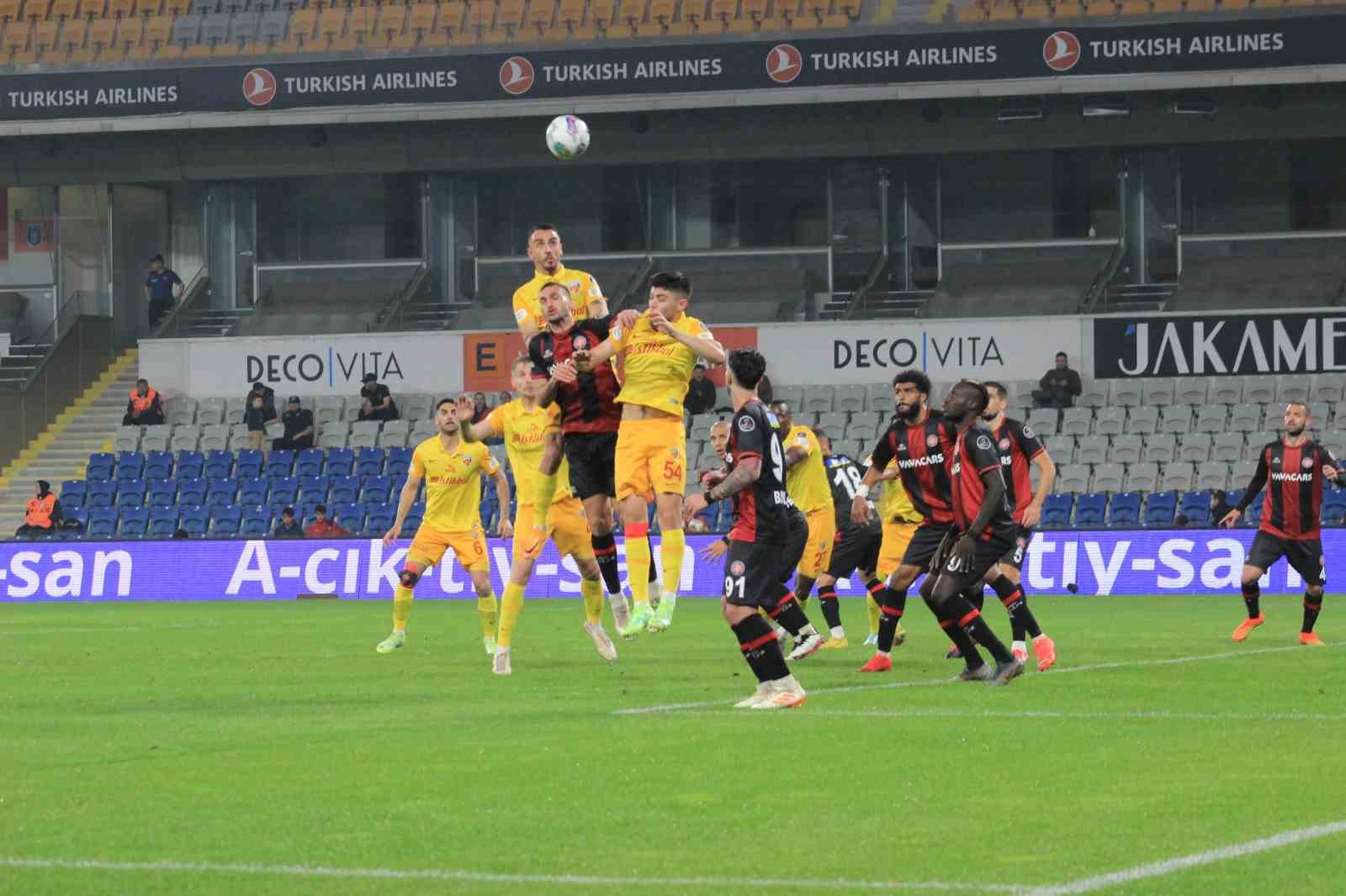 Fatih Karagümrük ile Kayserispor 7. randevuda