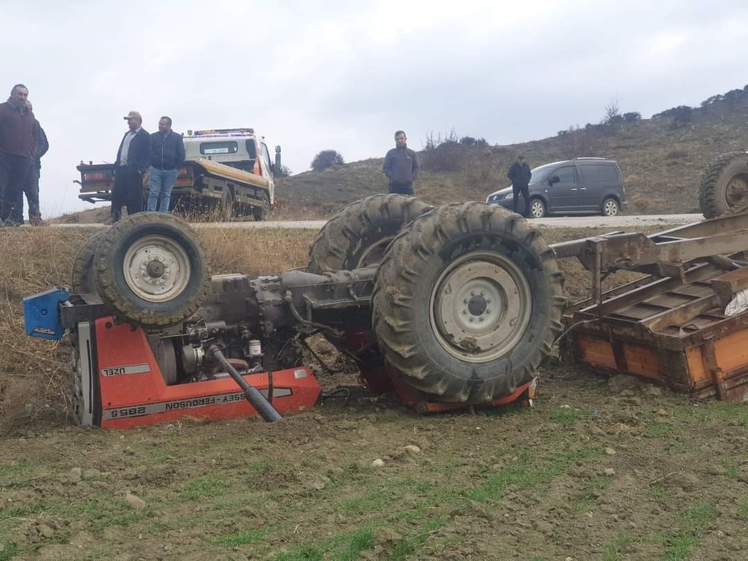 Sungurlu’da traktör devrildi: 1 yaralı