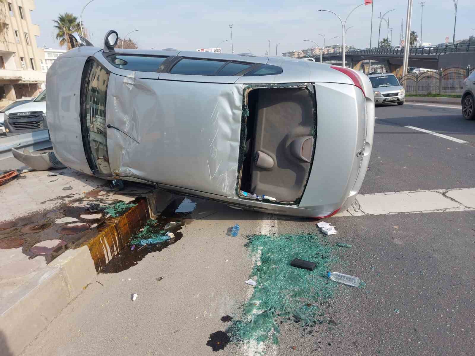 Şanlıurfa’da otomobil devrildi: 1 yaralı