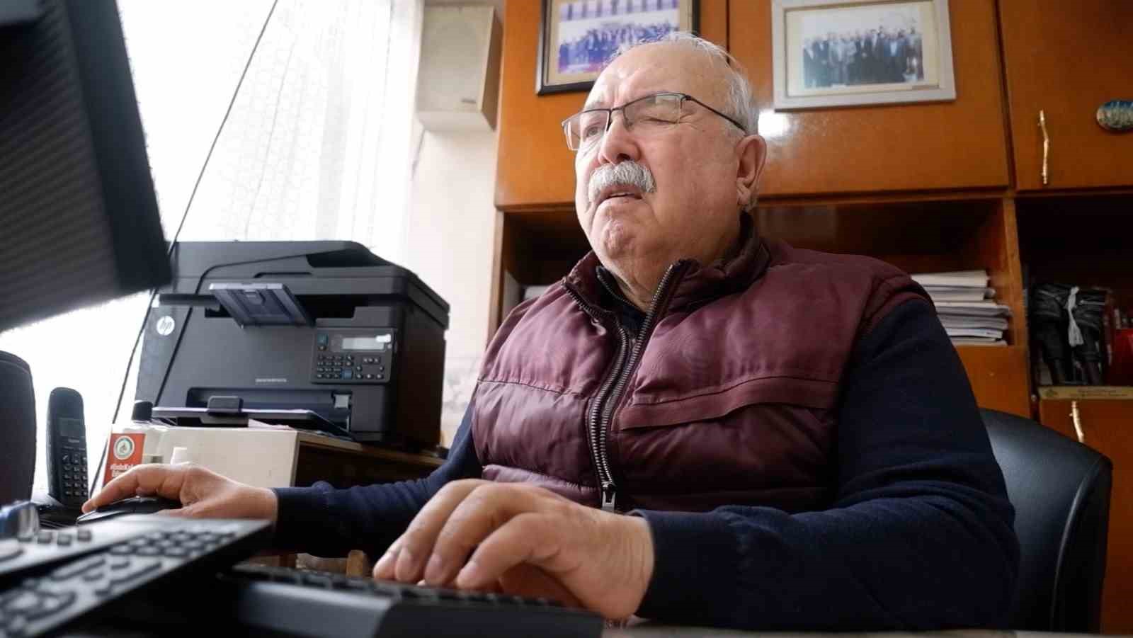 68 yaşındaki 35 yıllık muhtar, 8. d&ouml;nem i&ccedil;in yeniden aday
