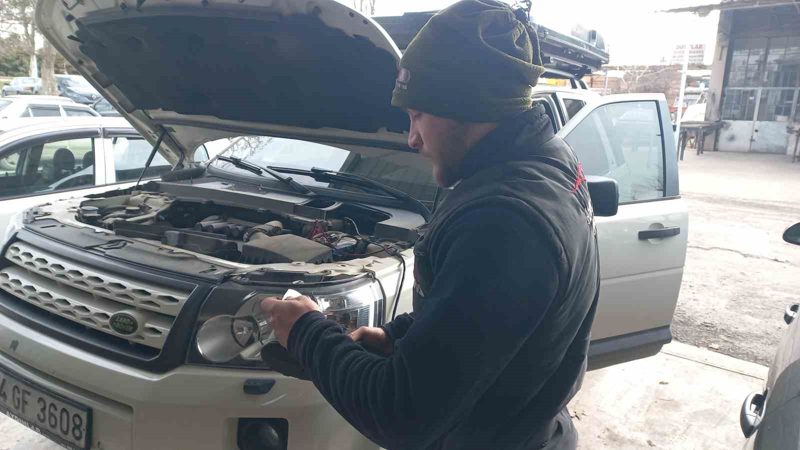 Olumsuz hava şartları sanayi esnafının yüzünü güldürdü