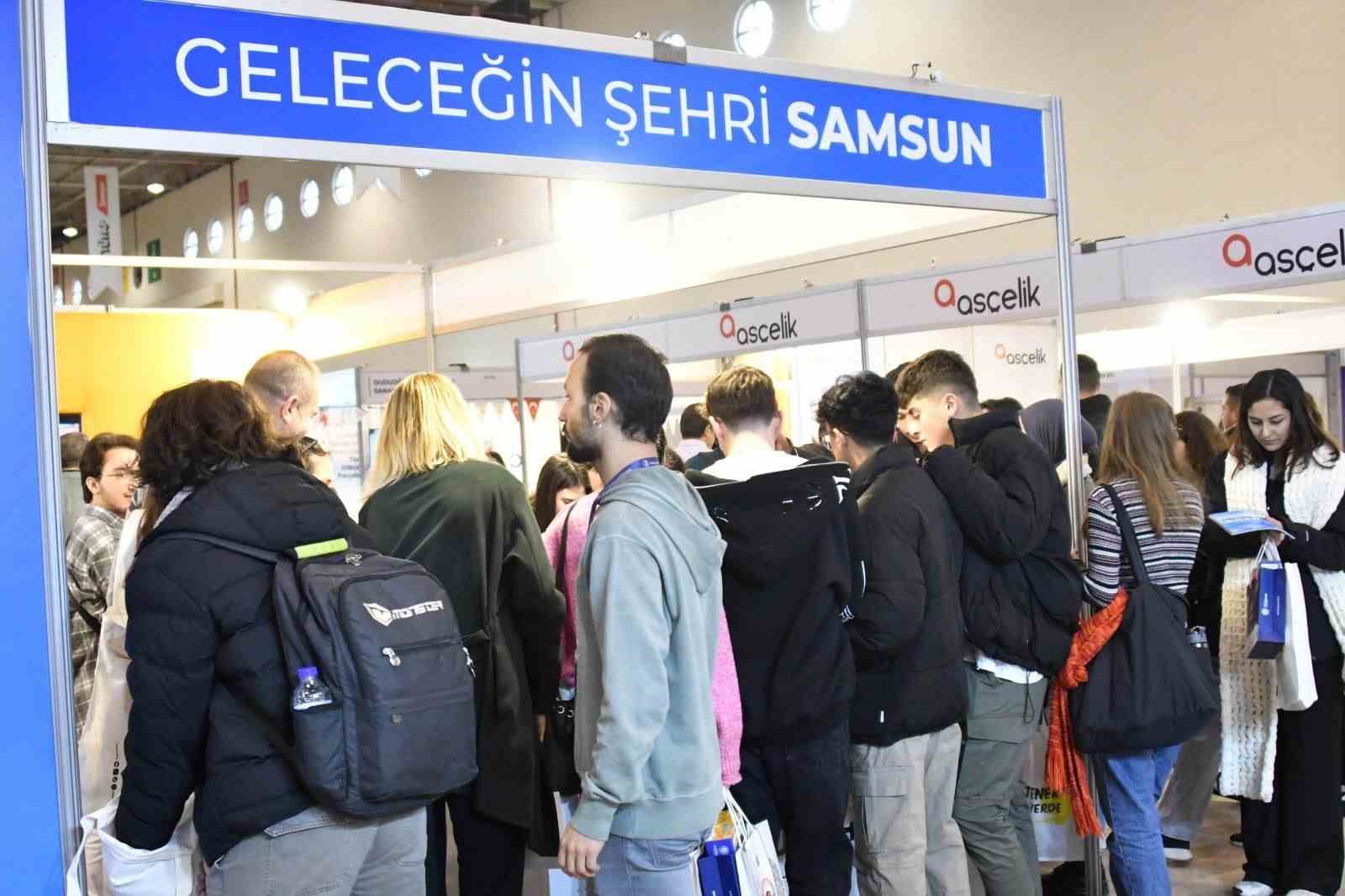 Üniversite öğrencileri ve mezunları kariyerlerini Samsun’da şekillendiriyor
