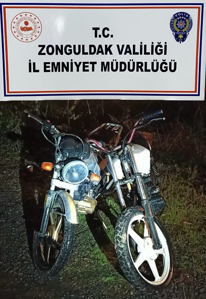 Zonguldak’ta motosiklet hırsızları yakalandı