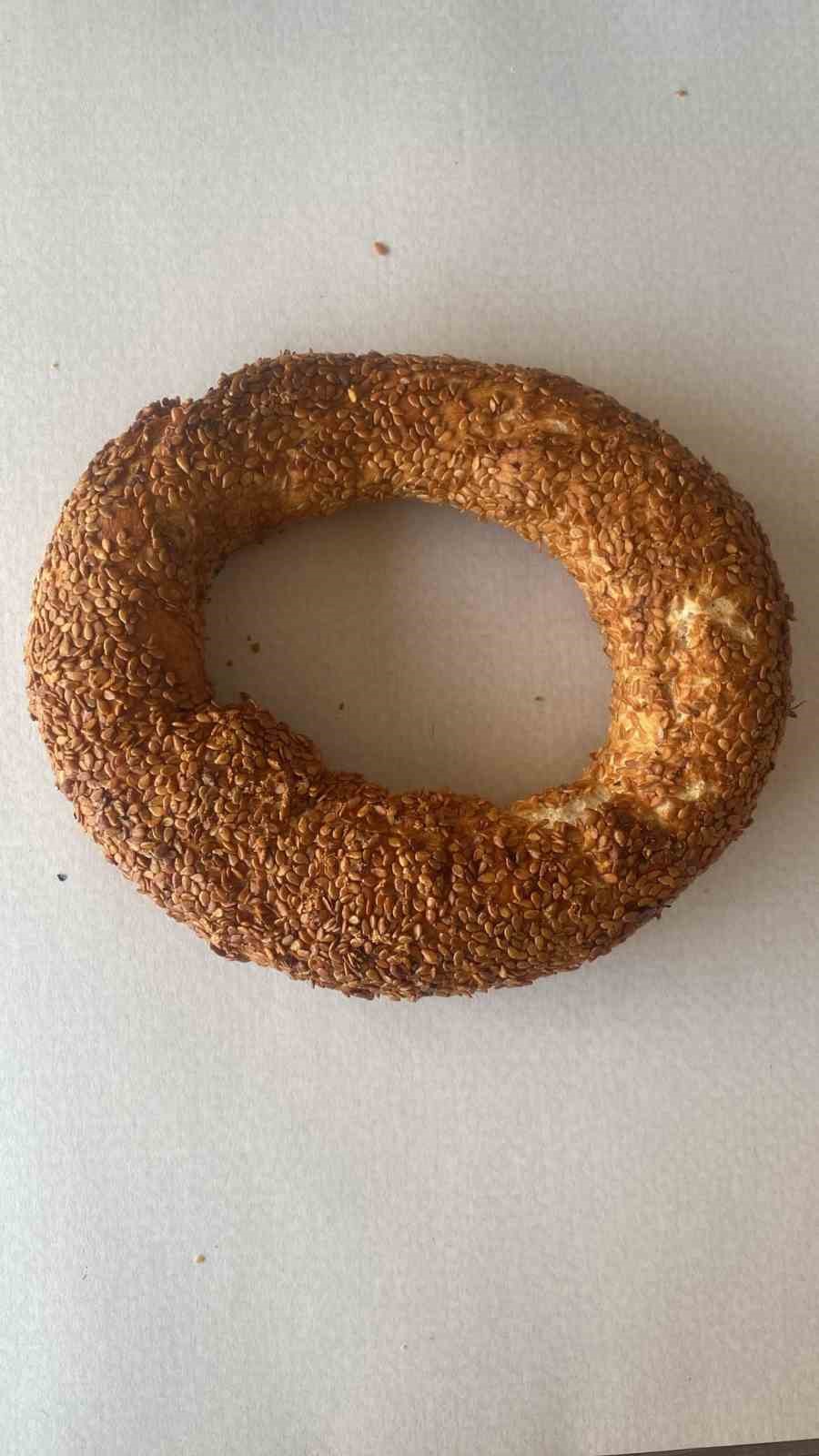 Gediz’de simit 10 TL oldu