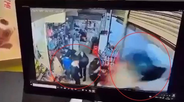 Diyarbakır’da 5 öğrencinin yaralandığı kaza kamerada