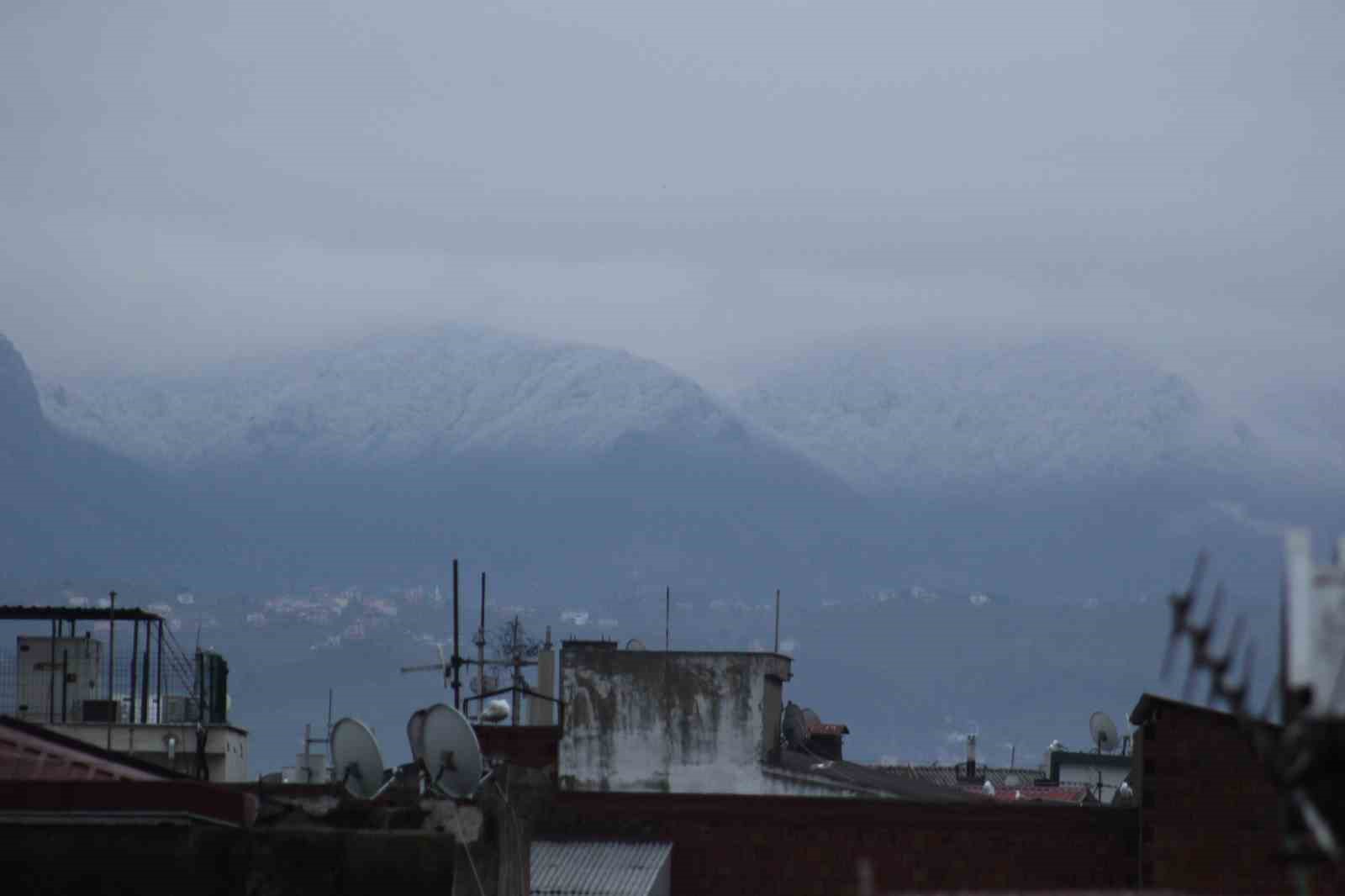 Ordu’nun yüksek kesimleri beyaza büründü
