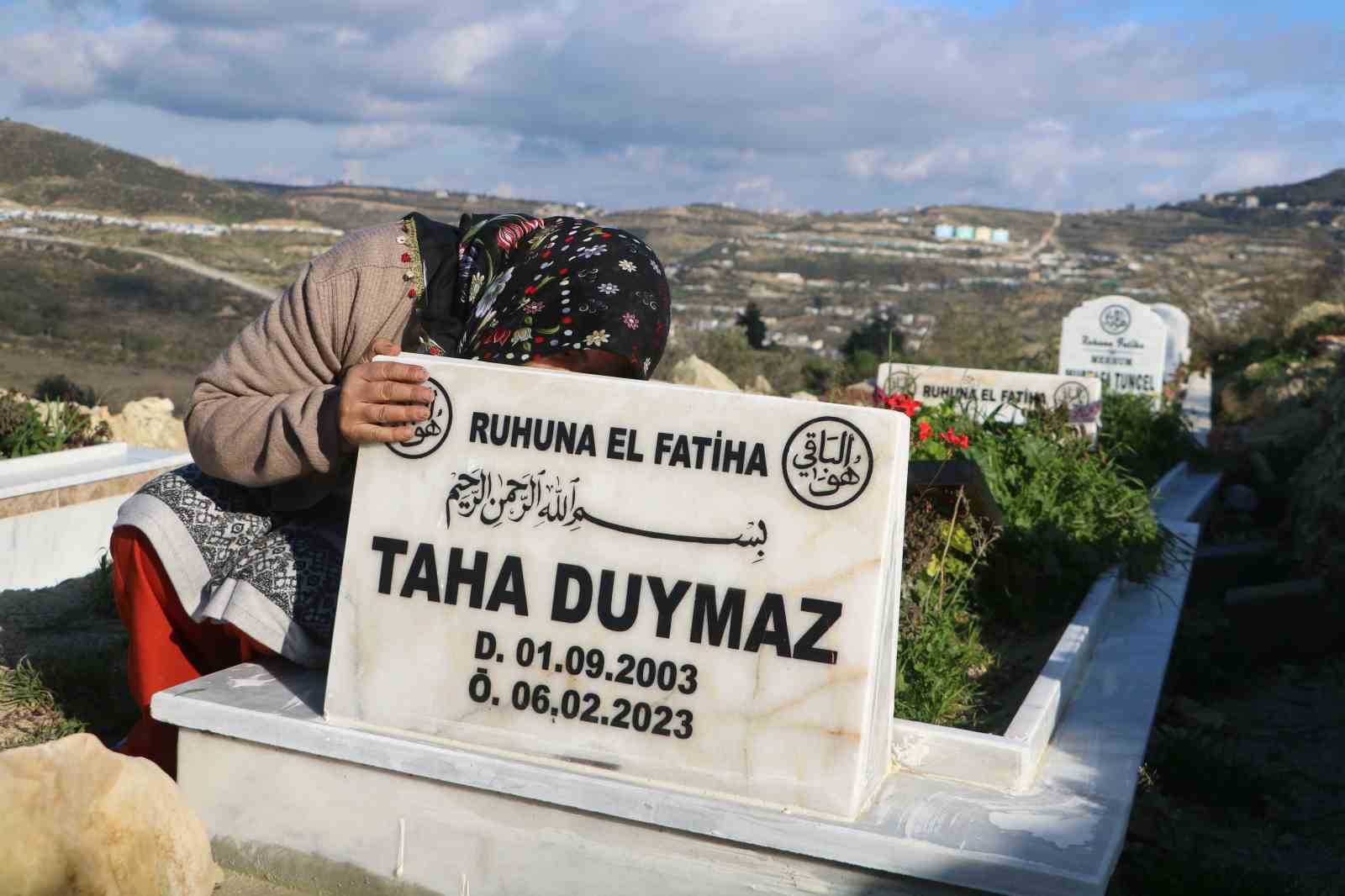 Yemek videolarıyla Türkiye’nin sevgisini kazanmıştı, annesi depremden bu yana Taha’nın mutfağından başka yerde uyuyamıyor
