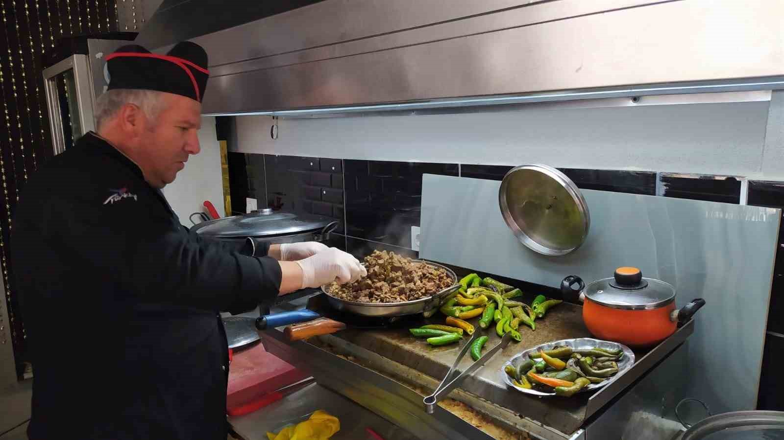 Yozgat&rsquo;ta sokak lezzetlerine ilgi artıyor
