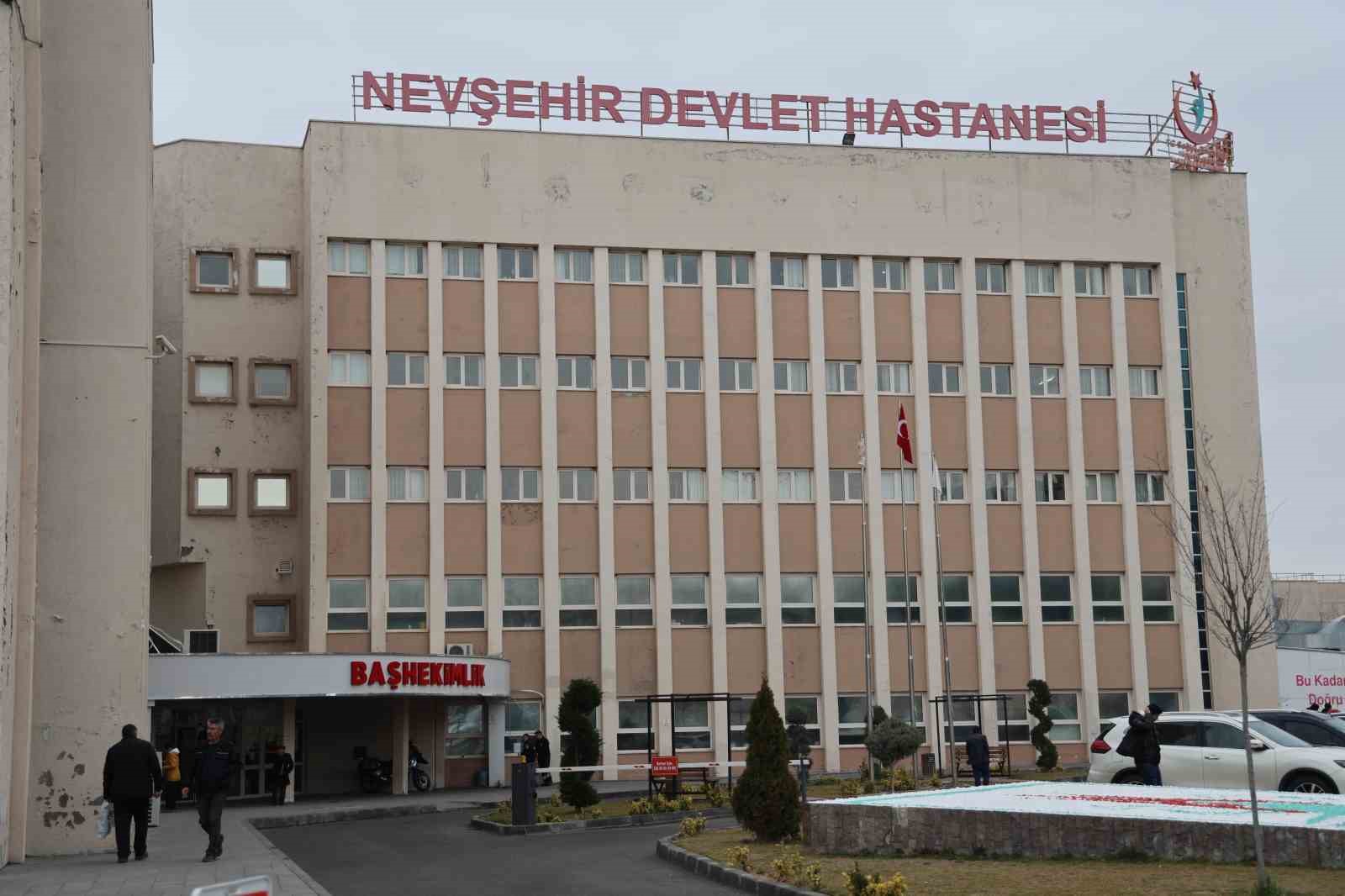 Nevşehir Devlet Hastanesi bir yılda 1 milyon 800 bin hastaya hizmet verdi
